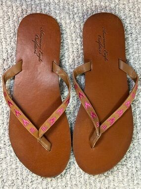 American Eagle Brown Leather Flip Flops- Pink Embroidered Straps women size 8.5
